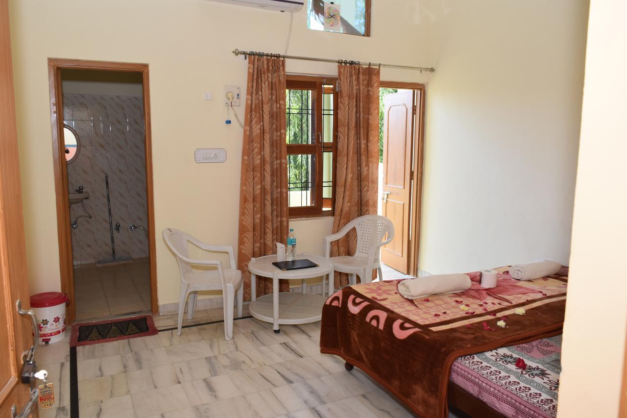 פושקאר Hotel Kamal Villas מראה חיצוני תמונה